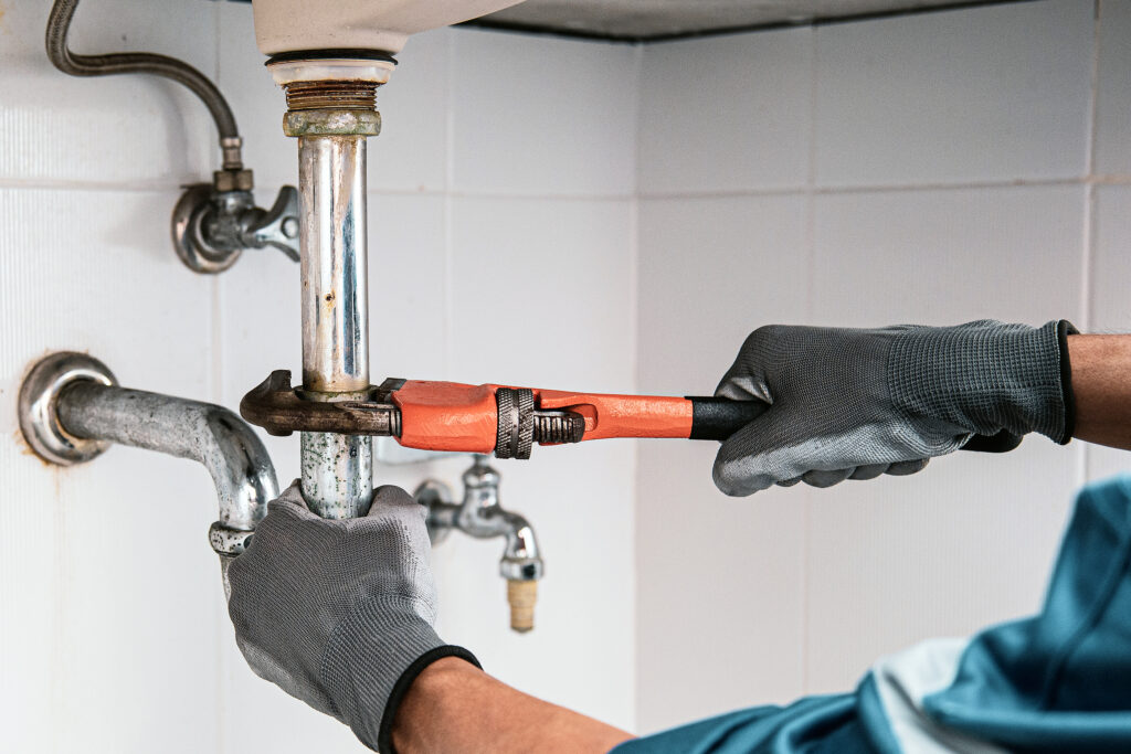 Leak Repair in Schriever